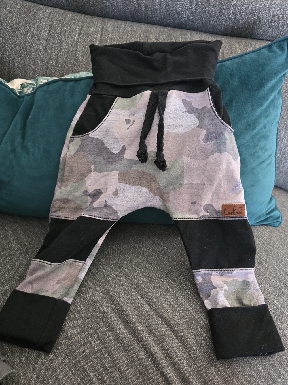 Kids Camo Jogger Pants - Black & Green
